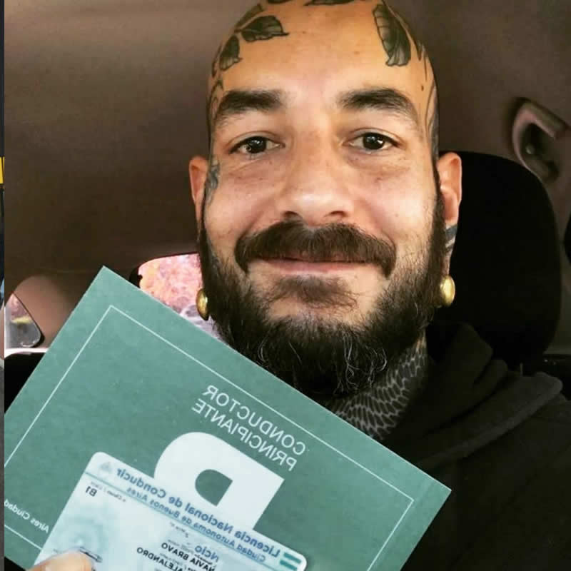 Alumno exitoso de Autoescuela Villa Real